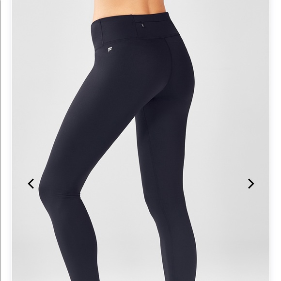 fabletics black leggings with pockets